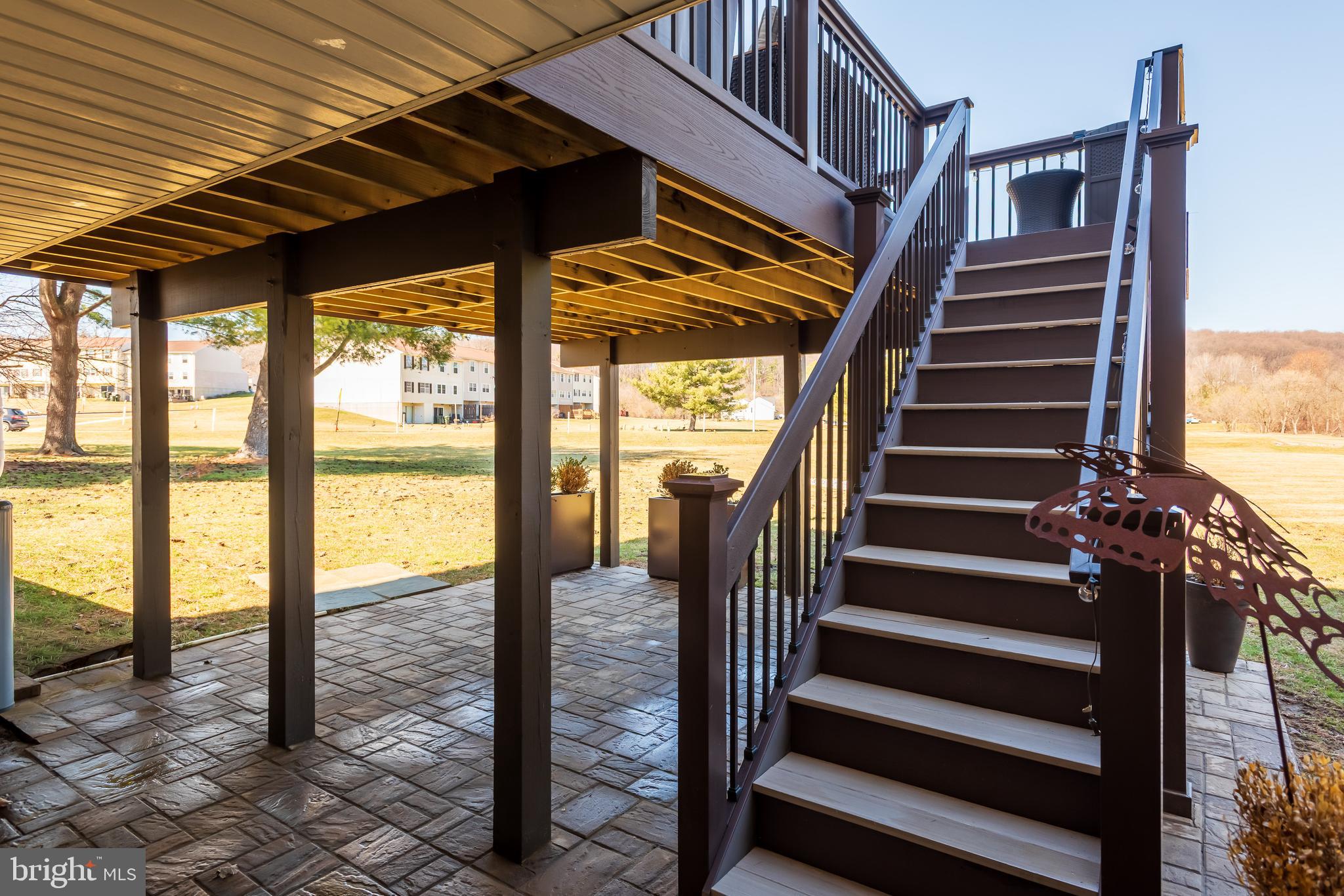 BEAVER RUN KNOLL - Residential