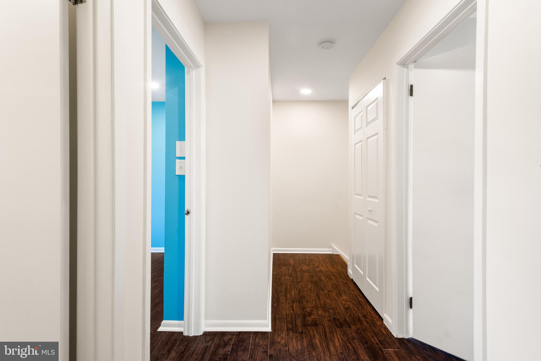 BEAVER RUN KNOLL - Residential