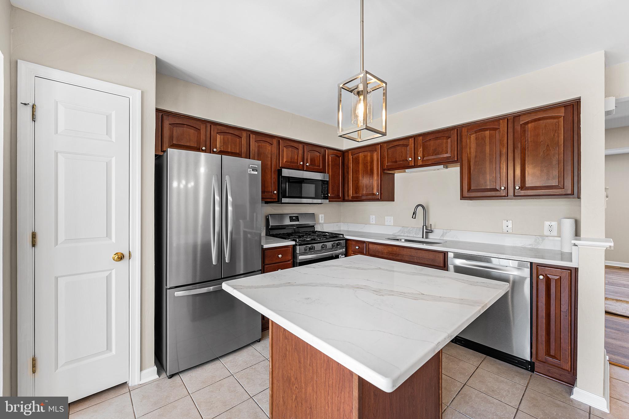 BEAVER RUN VIL - Residential