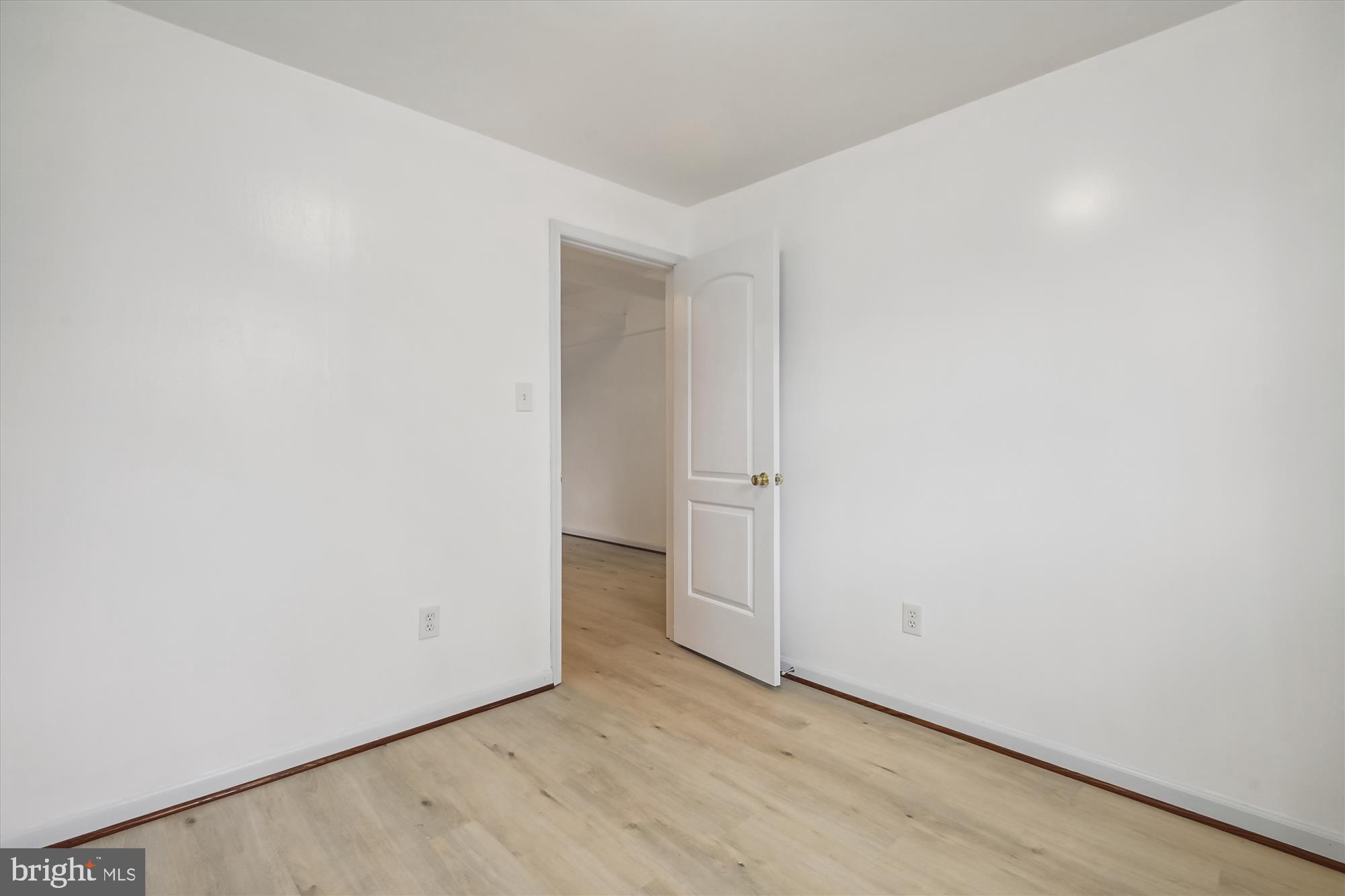 ROCKCREST - Residential Lease