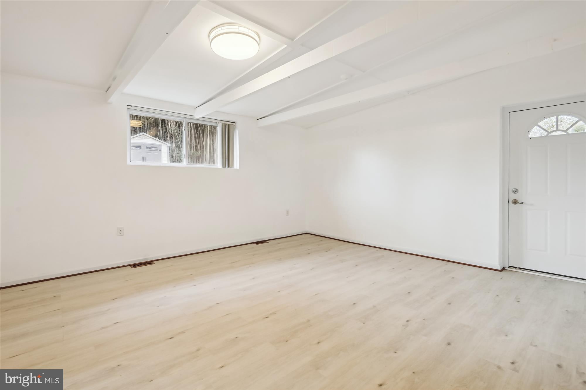 ROCKCREST - Residential Lease