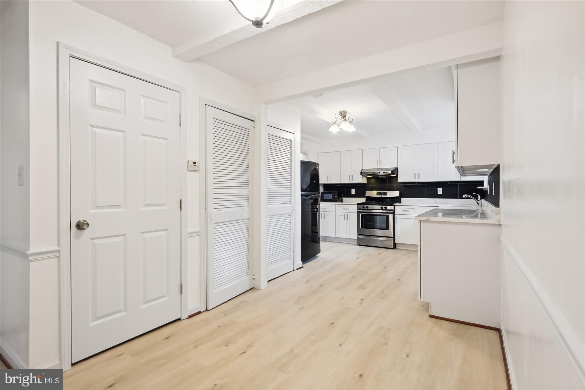 ROCKCREST - Residential Lease