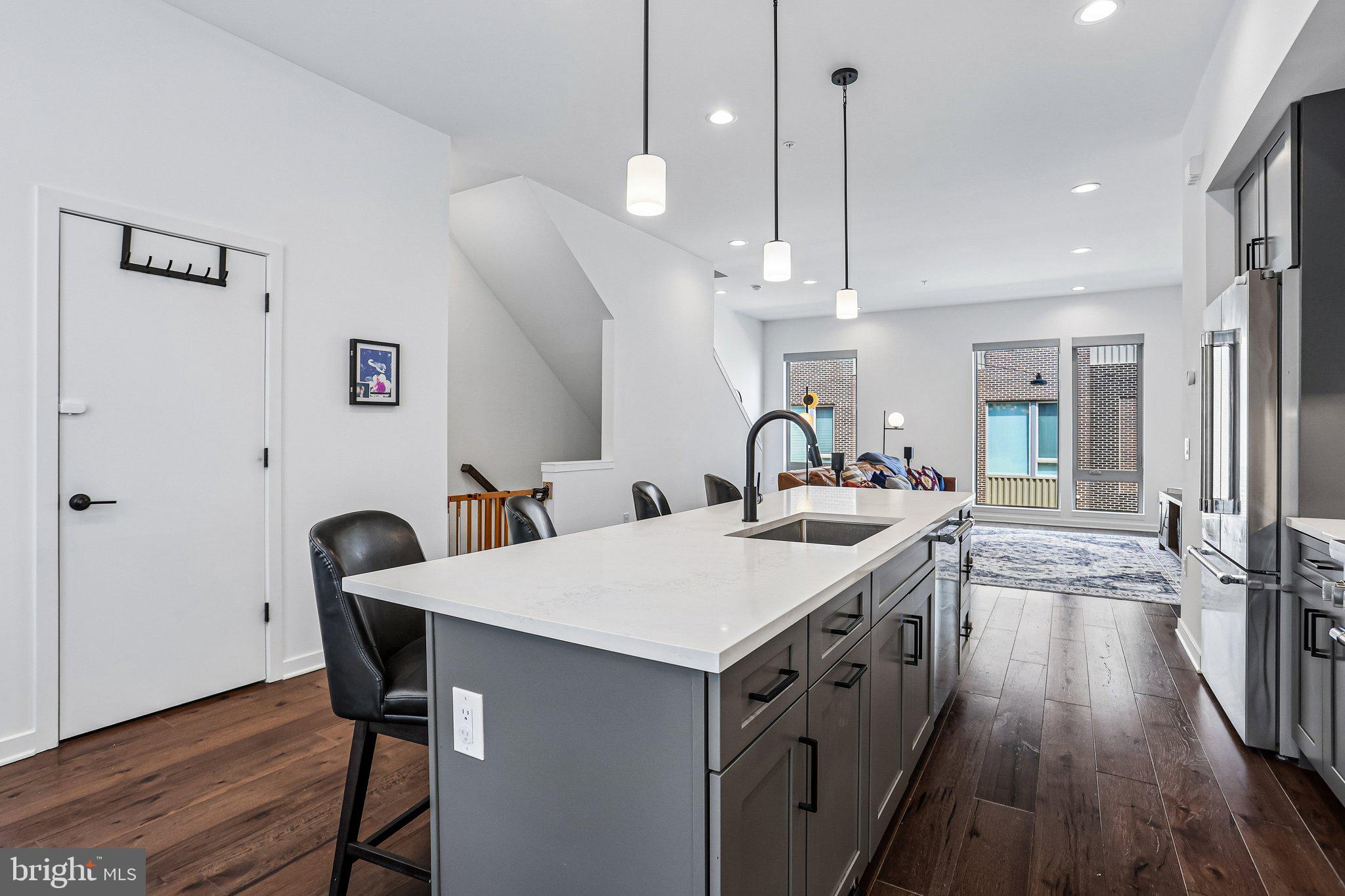 NORTHBANK - Residential