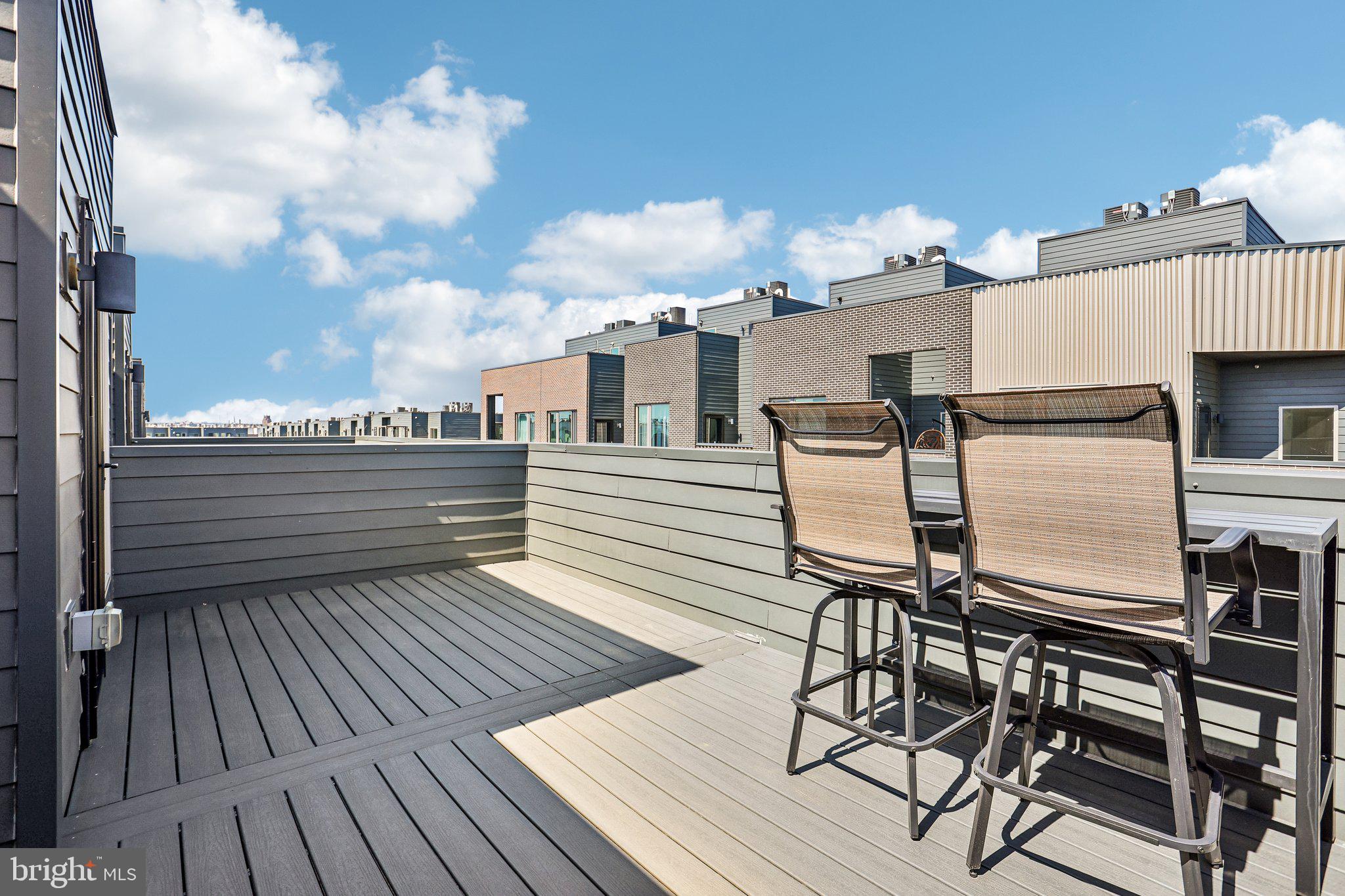 NORTHBANK - Residential