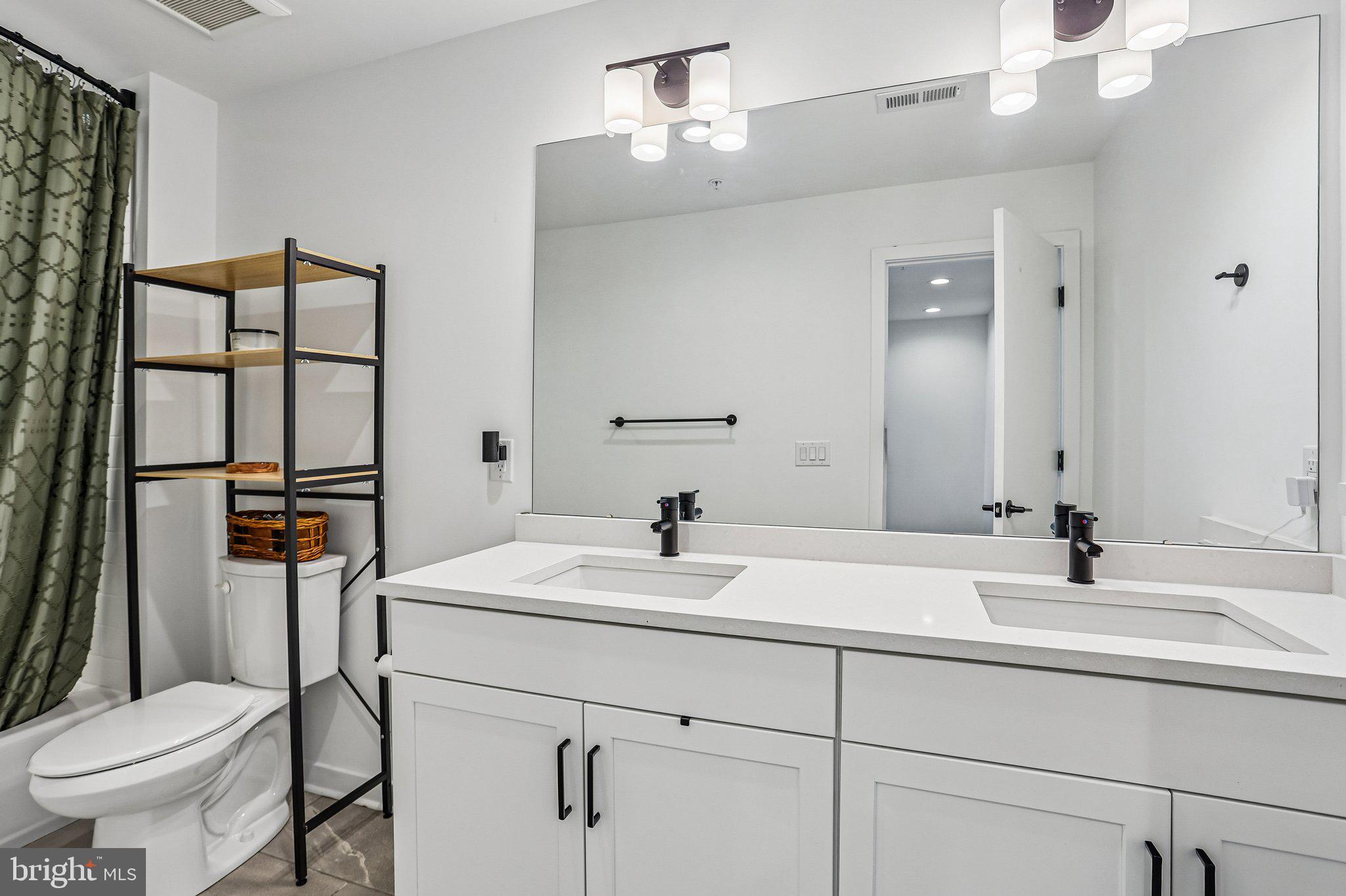 NORTHBANK - Residential