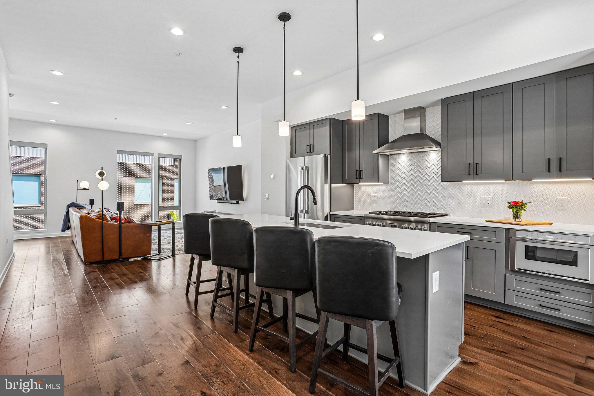 NORTHBANK - Residential
