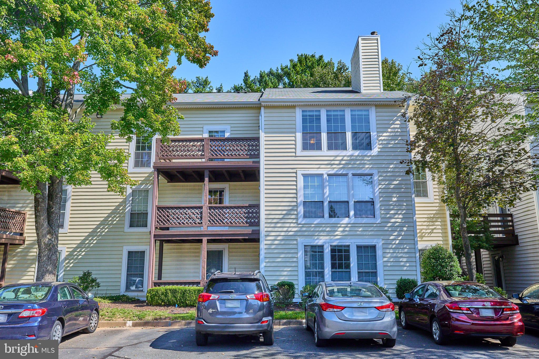 THE OAKTON - Residential