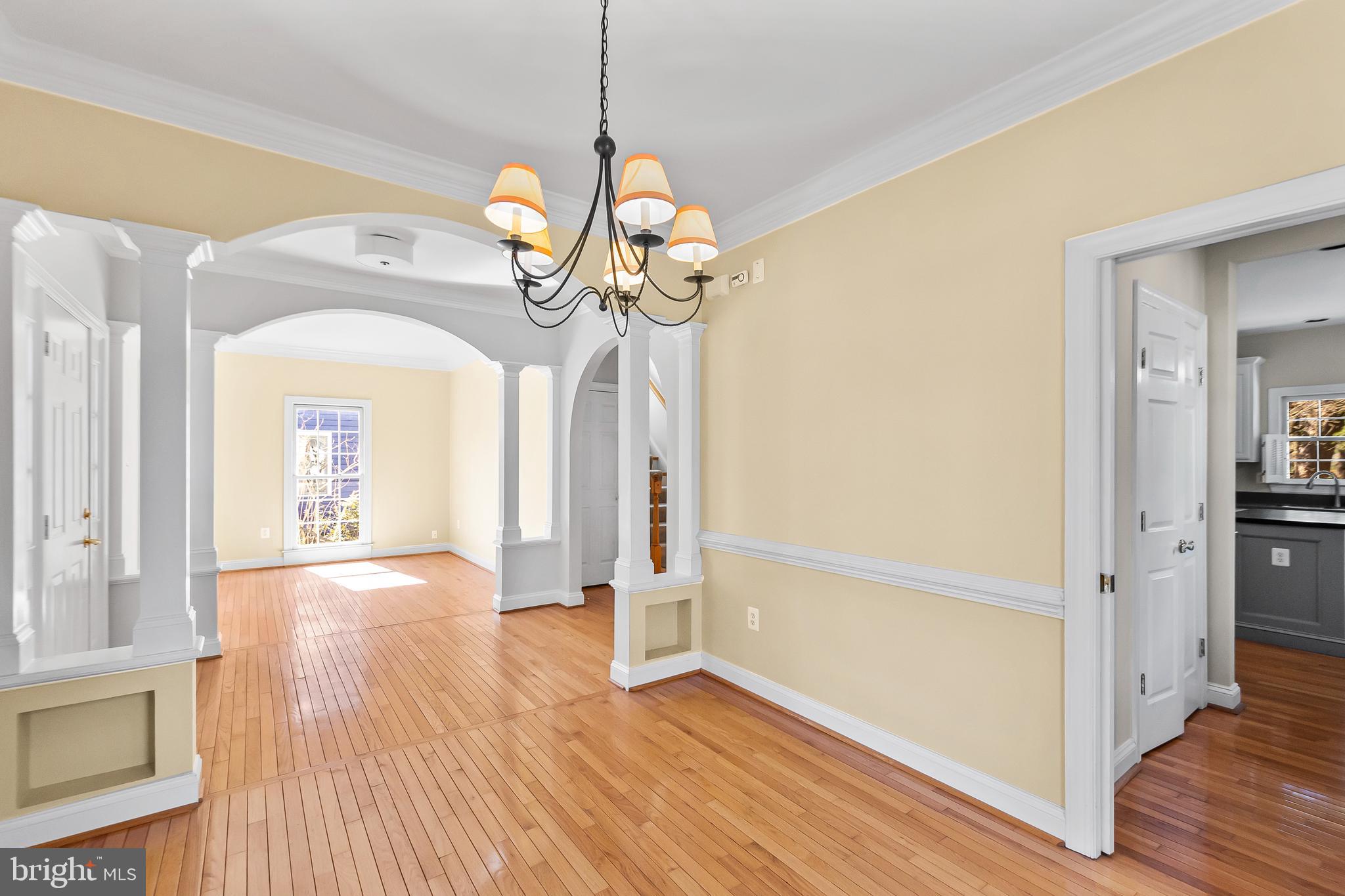 KENTLANDS - Residential