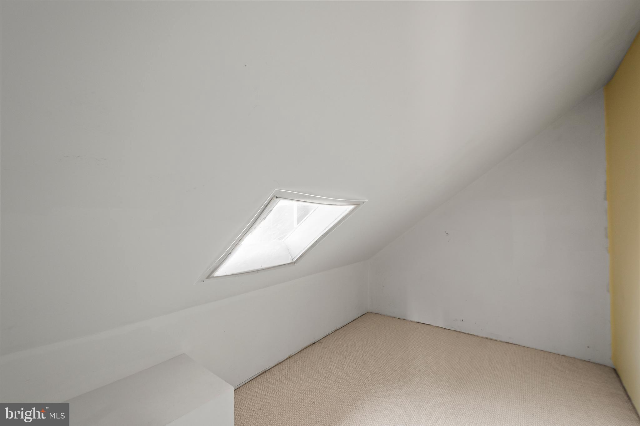 KENTLANDS - Residential