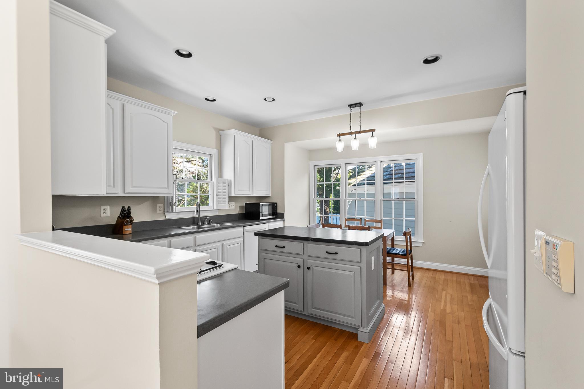 KENTLANDS - Residential