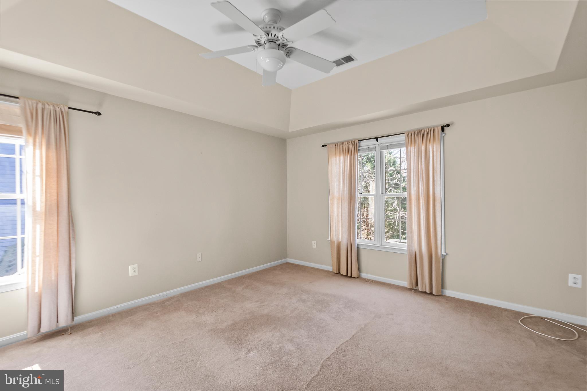 KENTLANDS - Residential