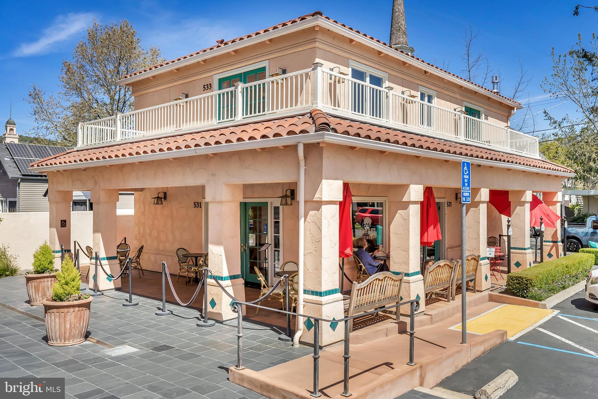 KENTLANDS - Residential