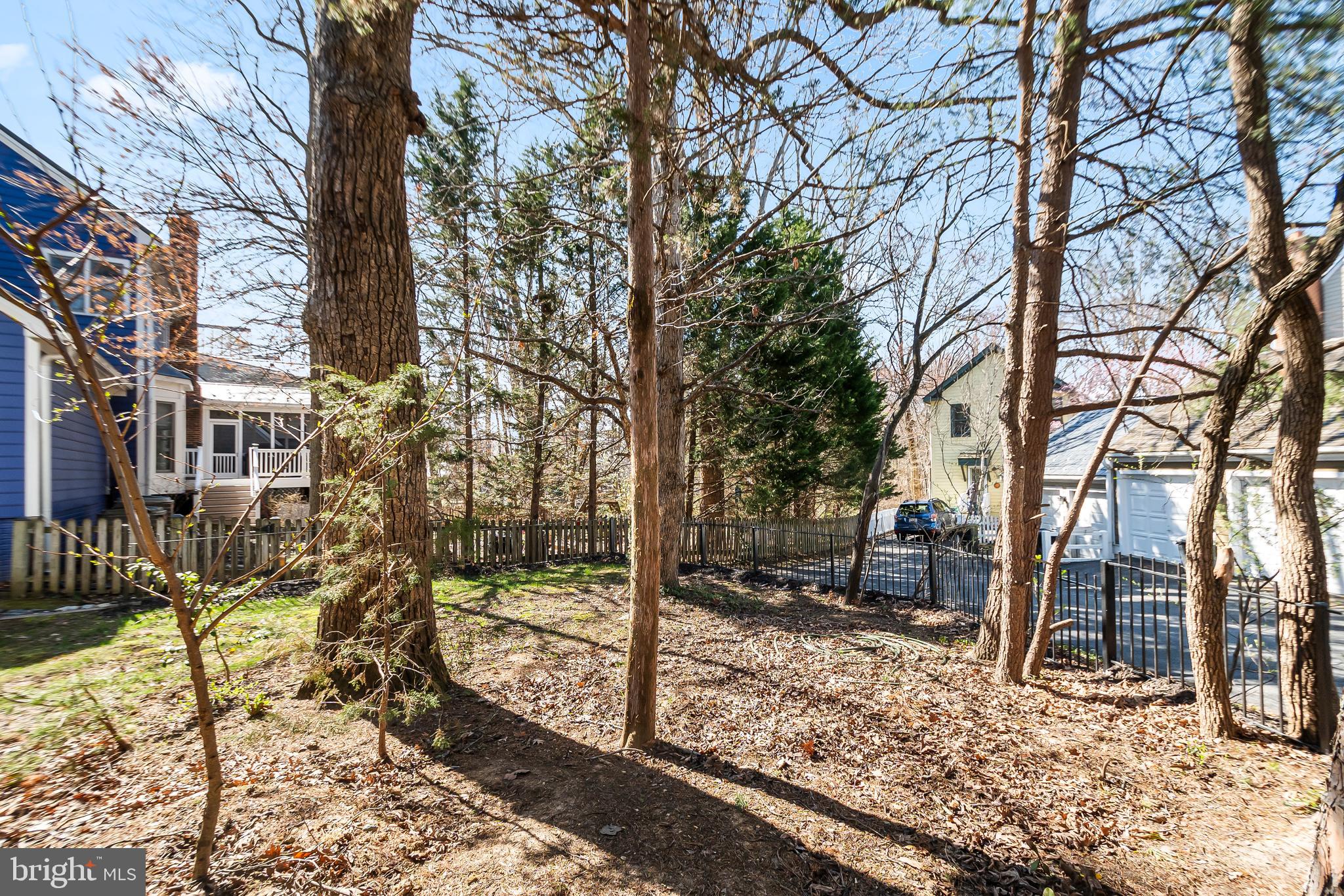 KENTLANDS - Residential