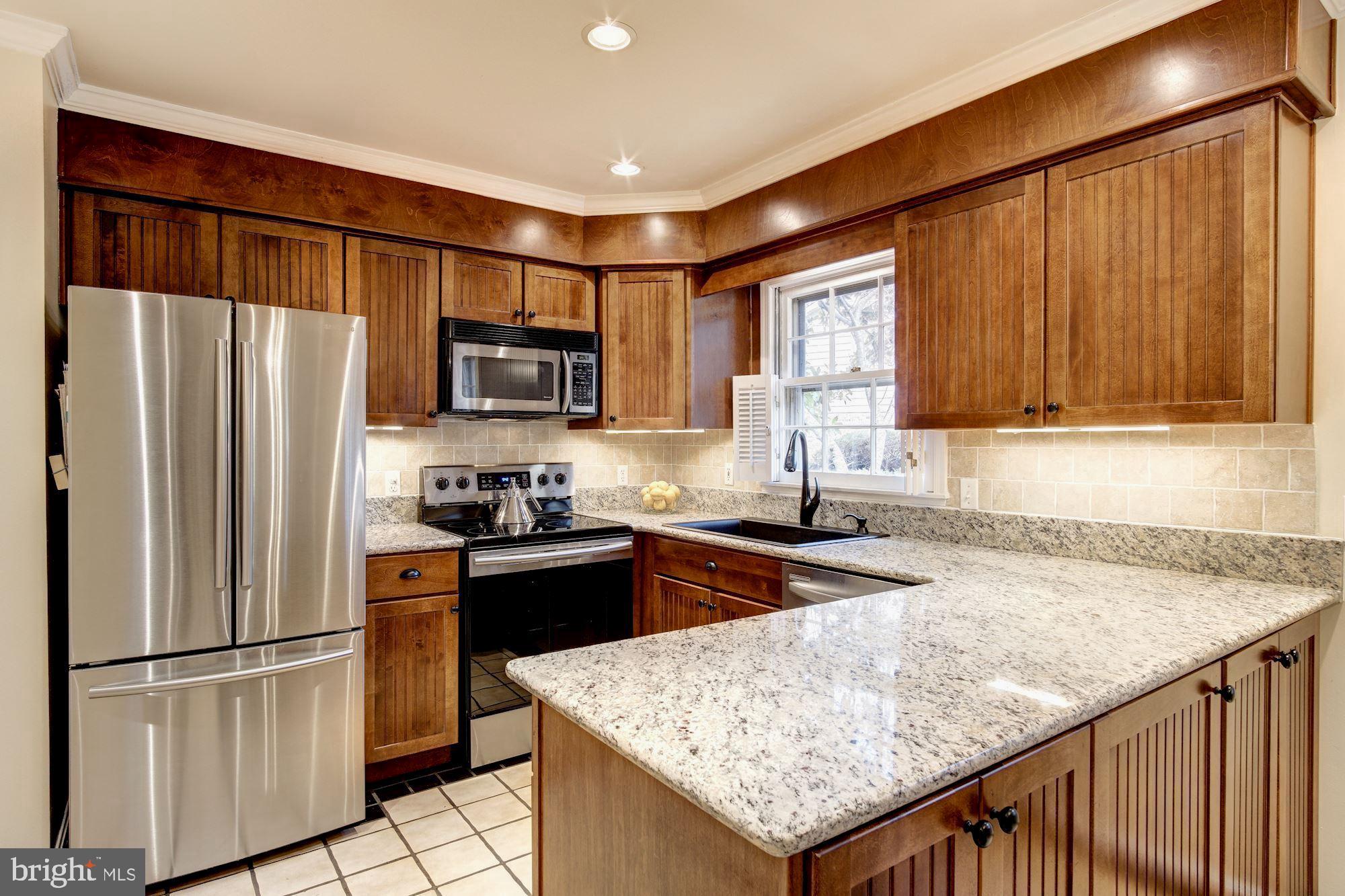 STRATFORD LANDING - Residential