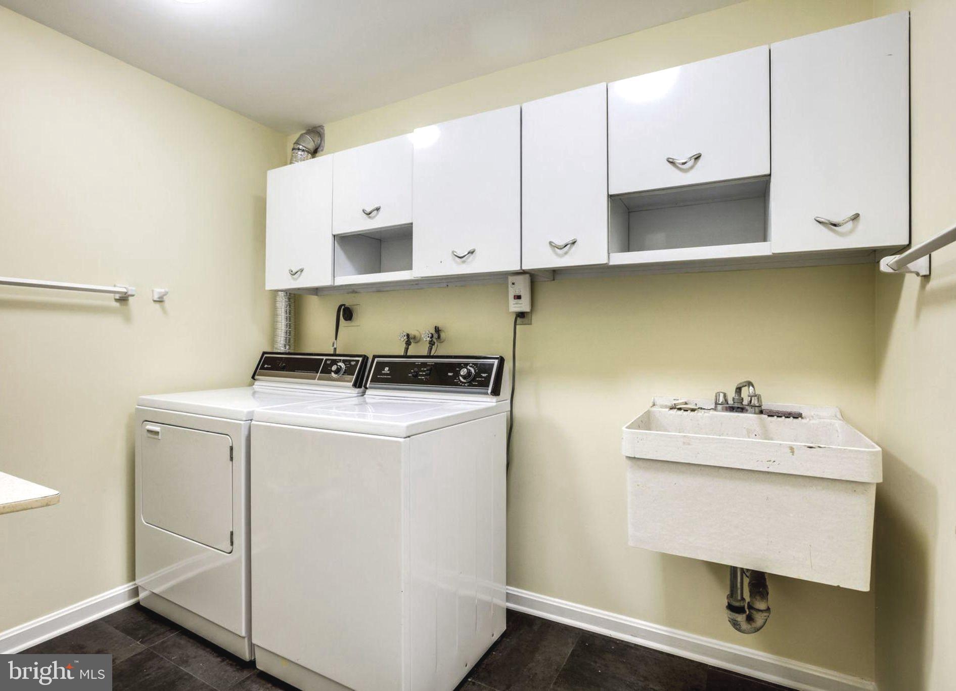 STRATFORD LANDING - Residential