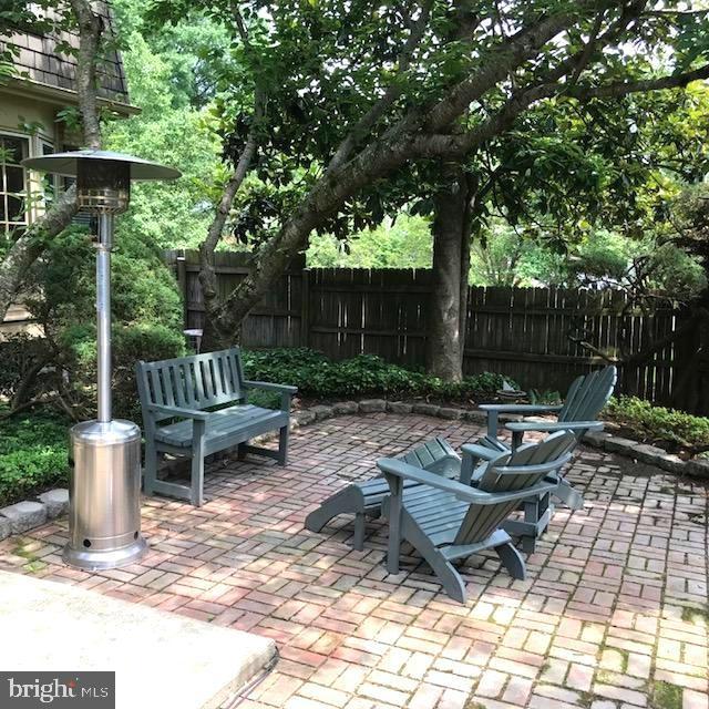 STRATFORD LANDING - Residential