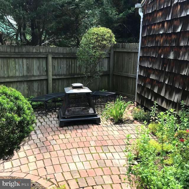 STRATFORD LANDING - Residential