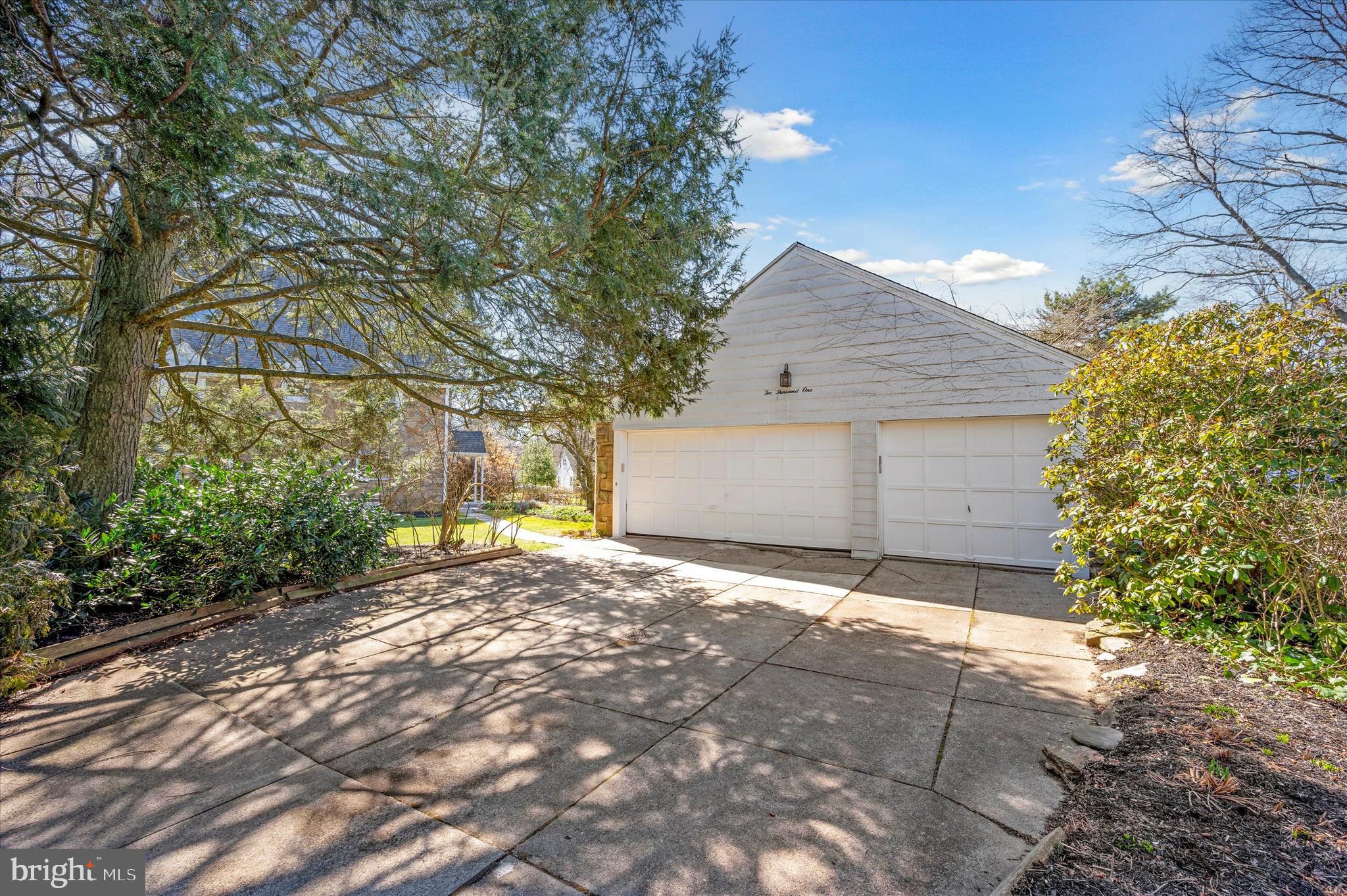 WYNNEWOOD PARK - Residential