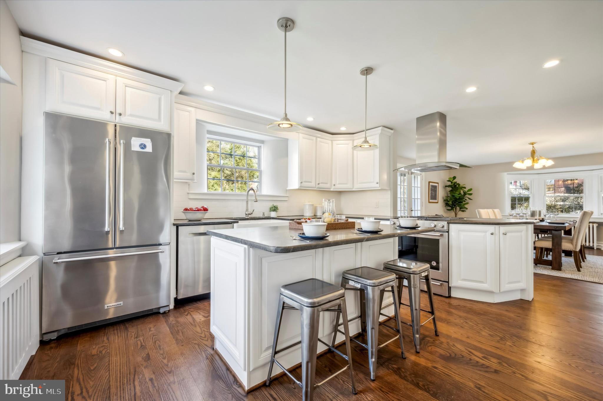 WYNNEWOOD PARK - Residential