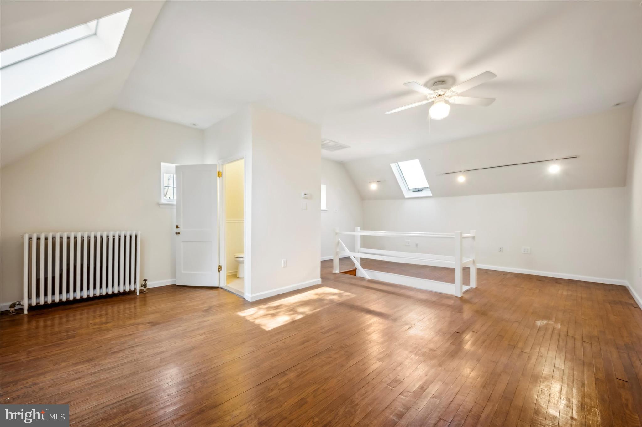 WYNNEWOOD PARK - Residential