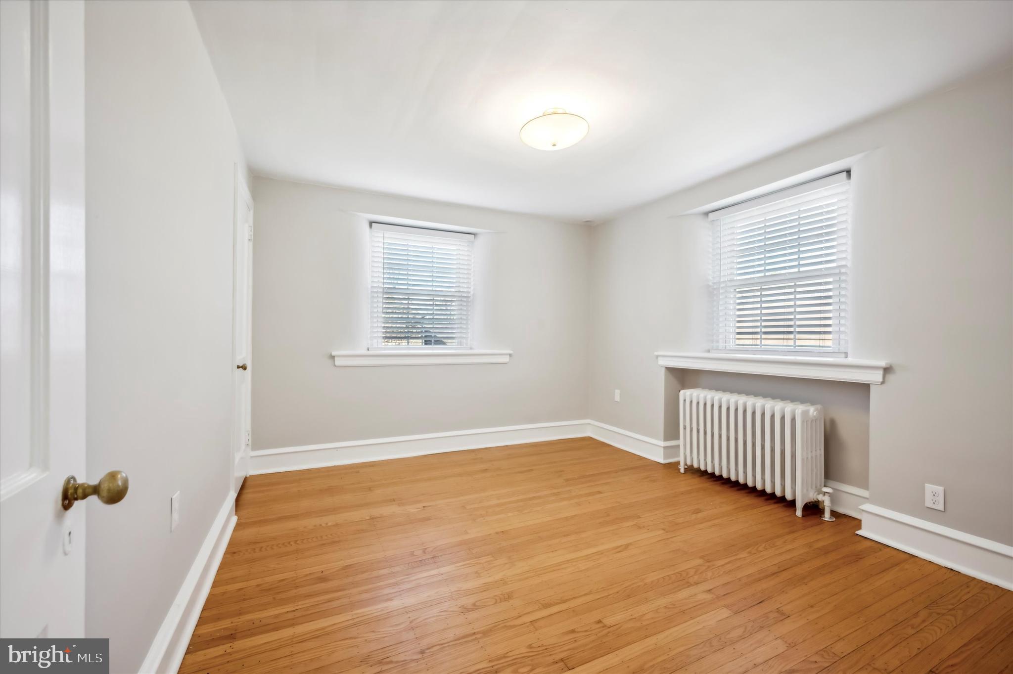 WYNNEWOOD PARK - Residential