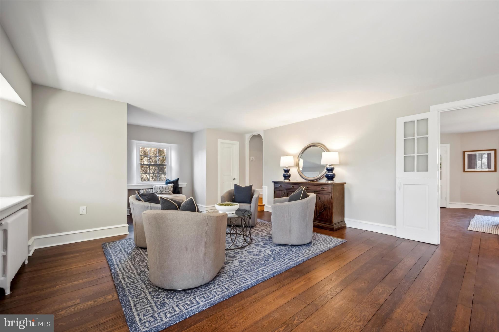 WYNNEWOOD PARK - Residential