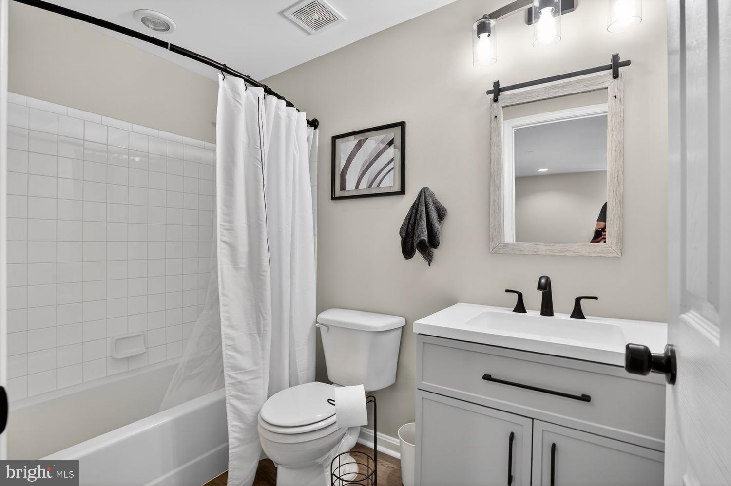 BRAEMAR - Residential