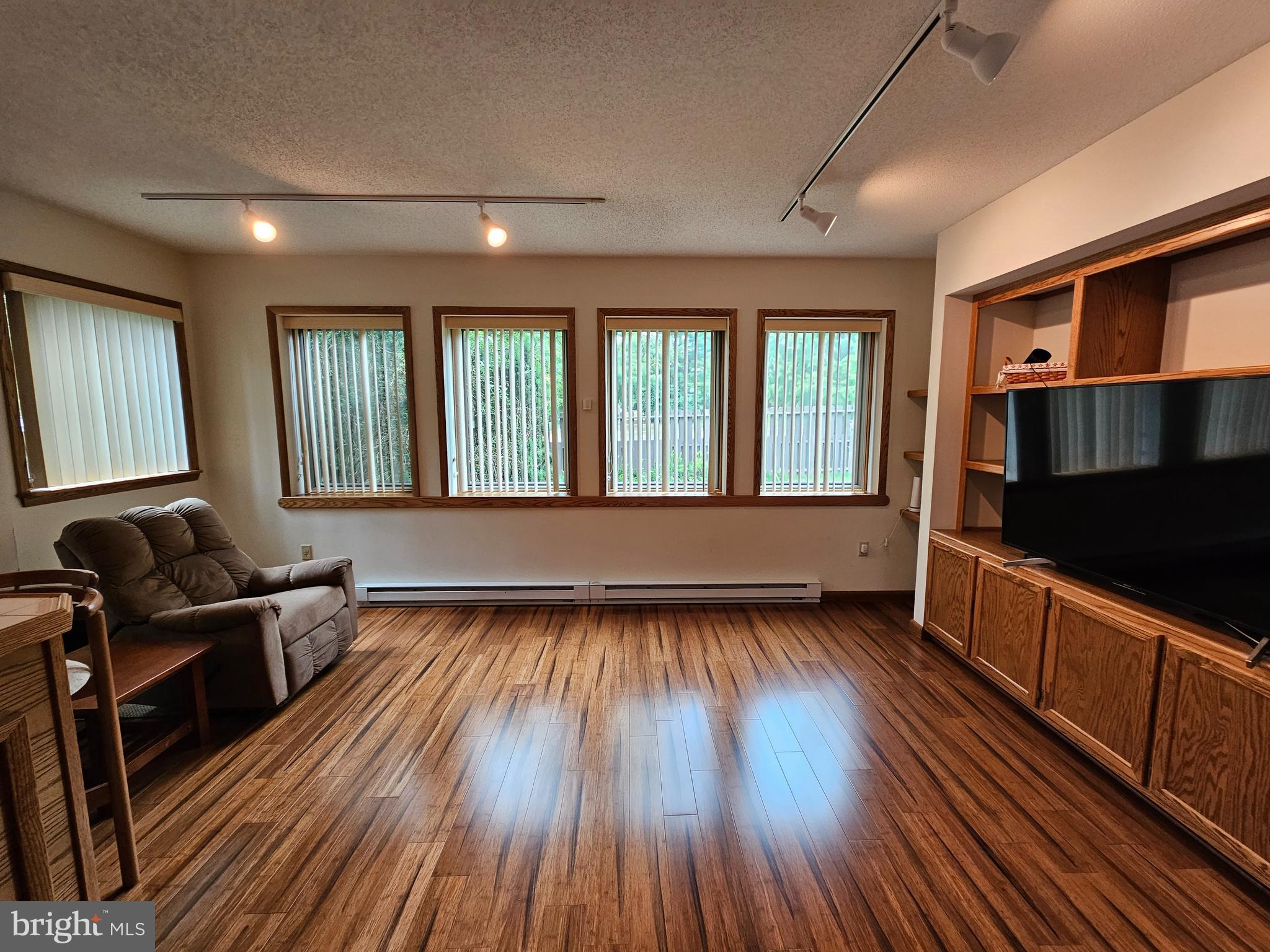 GREENTREE - Residential