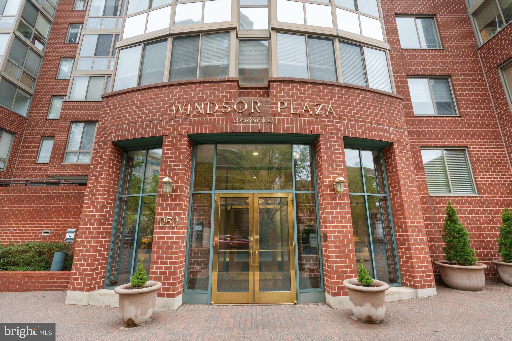 1050 N TAYLOR STREET N 1-103