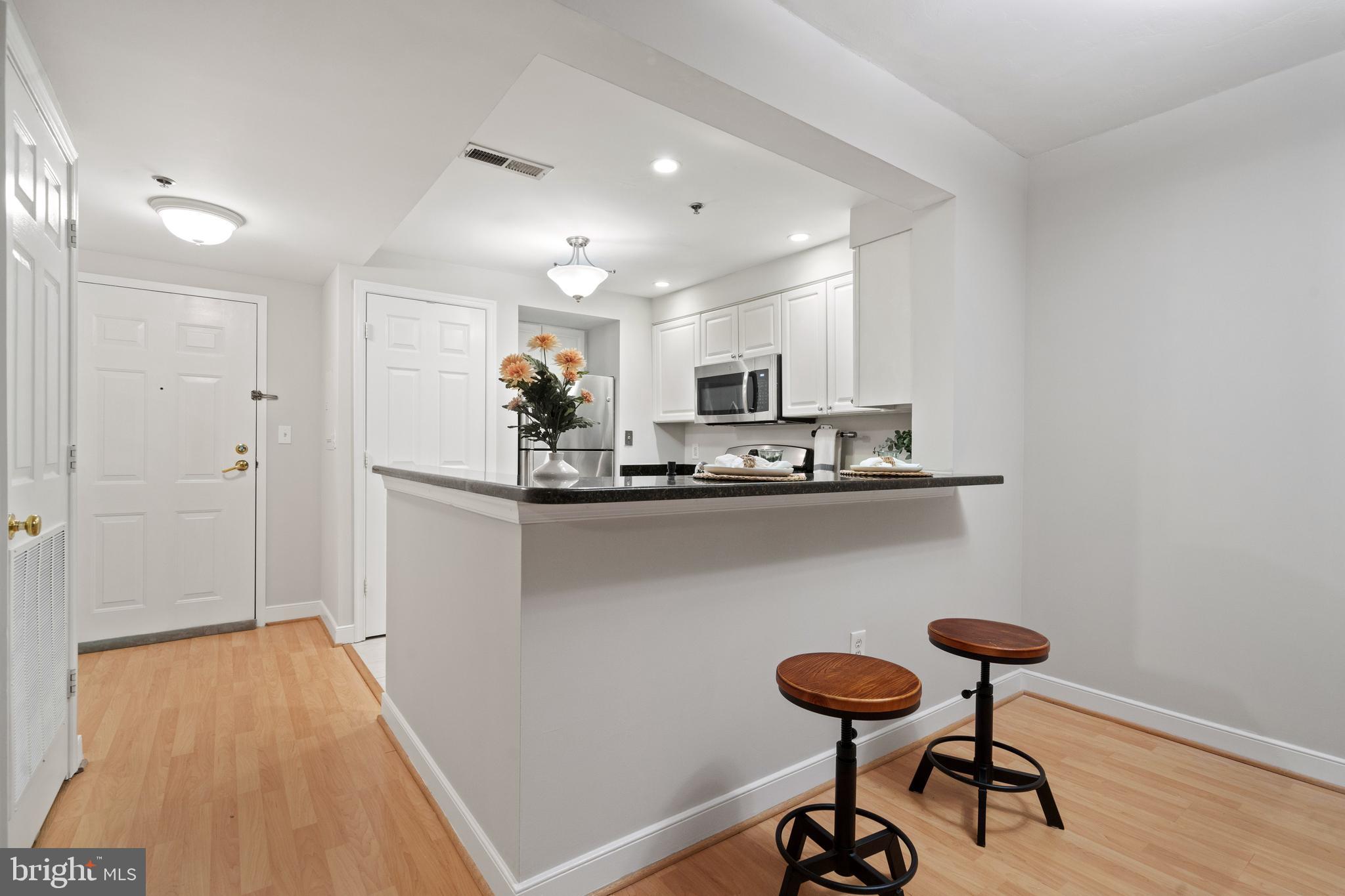1050 N TAYLOR STREET N 1-103