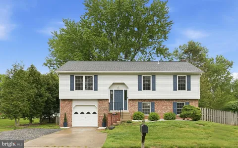 14723 Jarnigan Street, Centreville, VA MLS: VAFX2310562