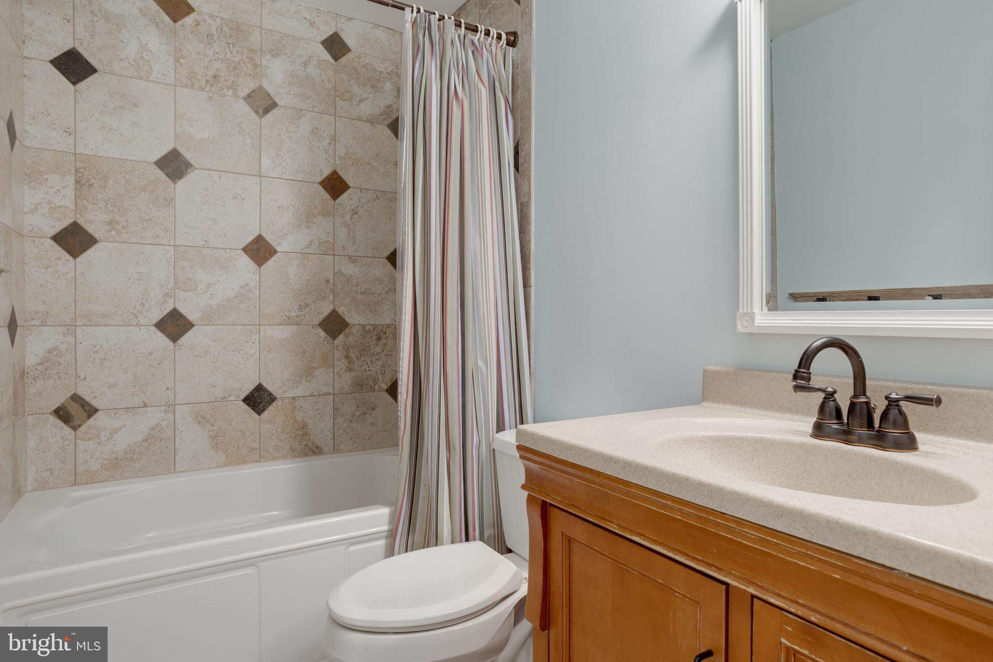 NEWINGTON STATION - Residential