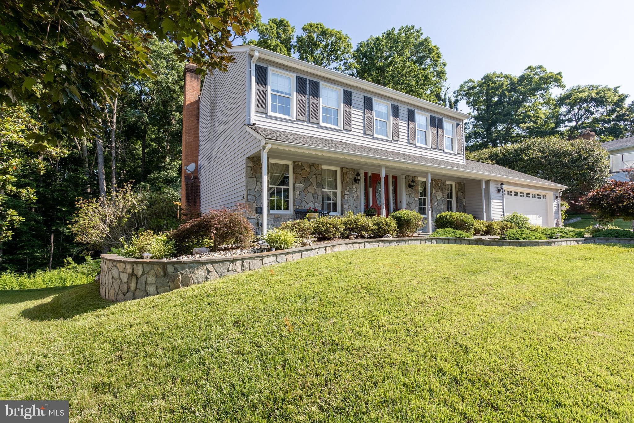 NEWINGTON STATION - Residential