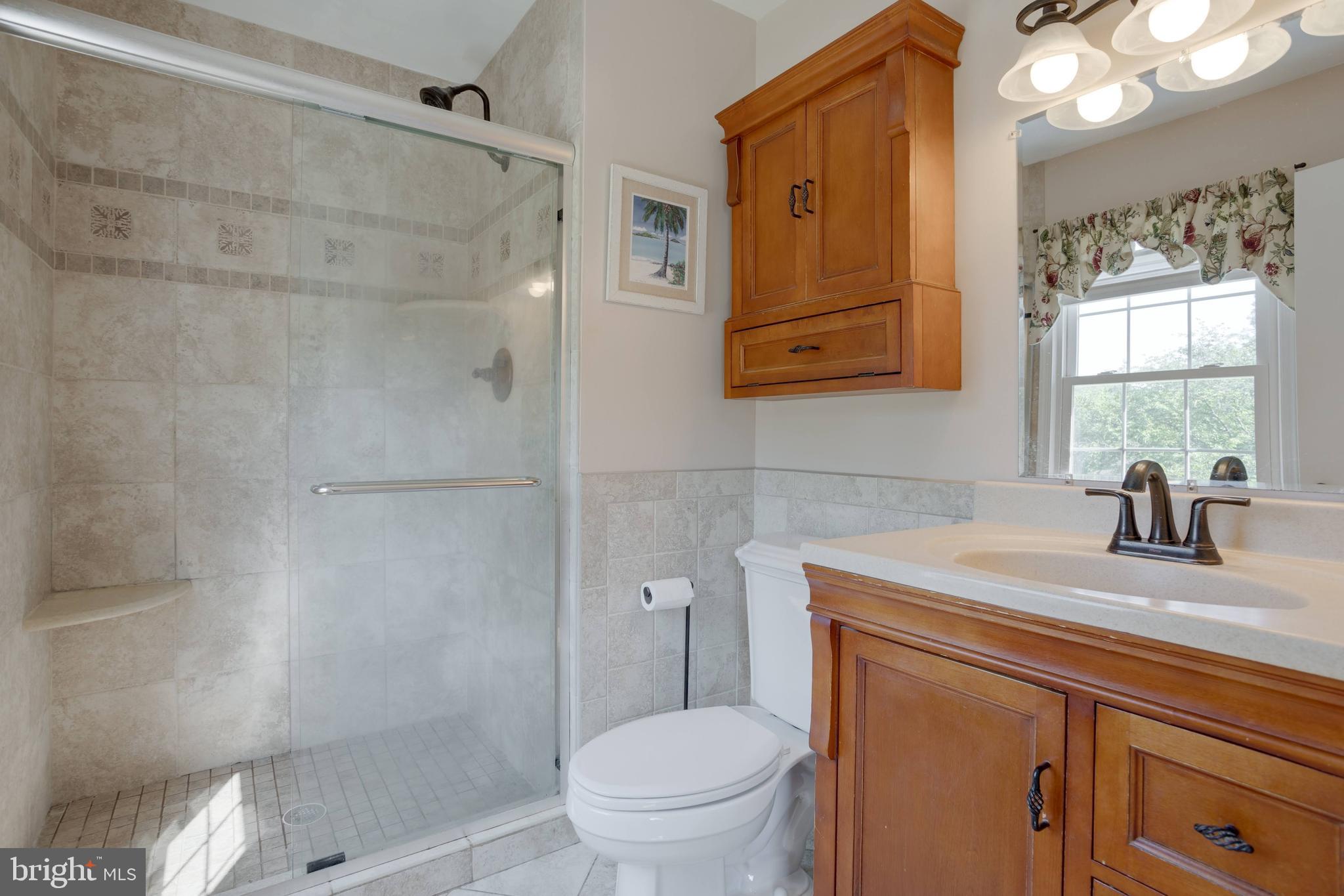 NEWINGTON STATION - Residential