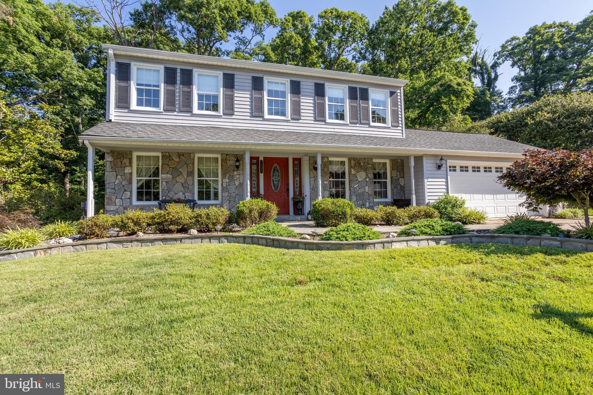 NEWINGTON STATION - Residential