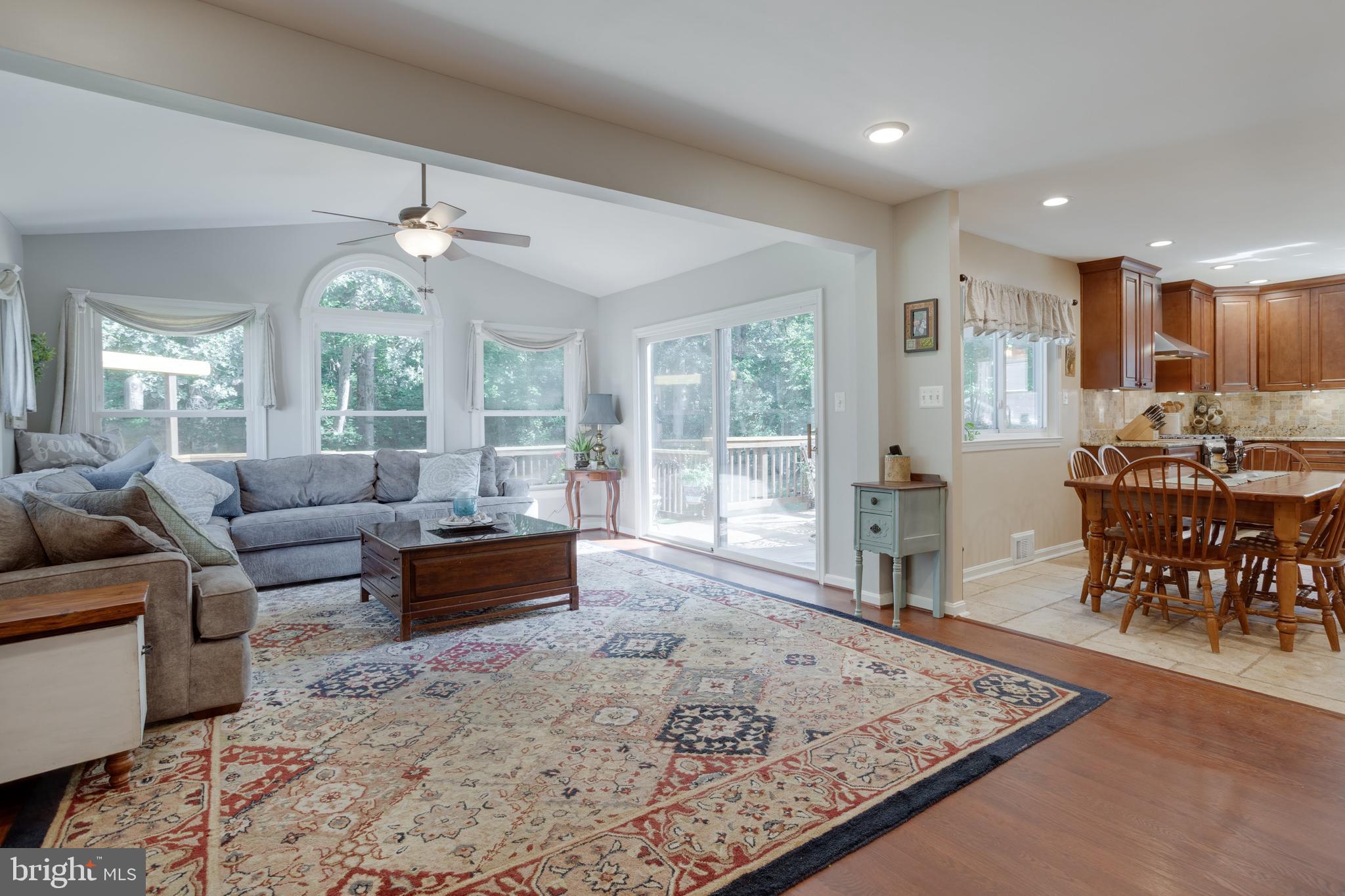 NEWINGTON STATION - Residential