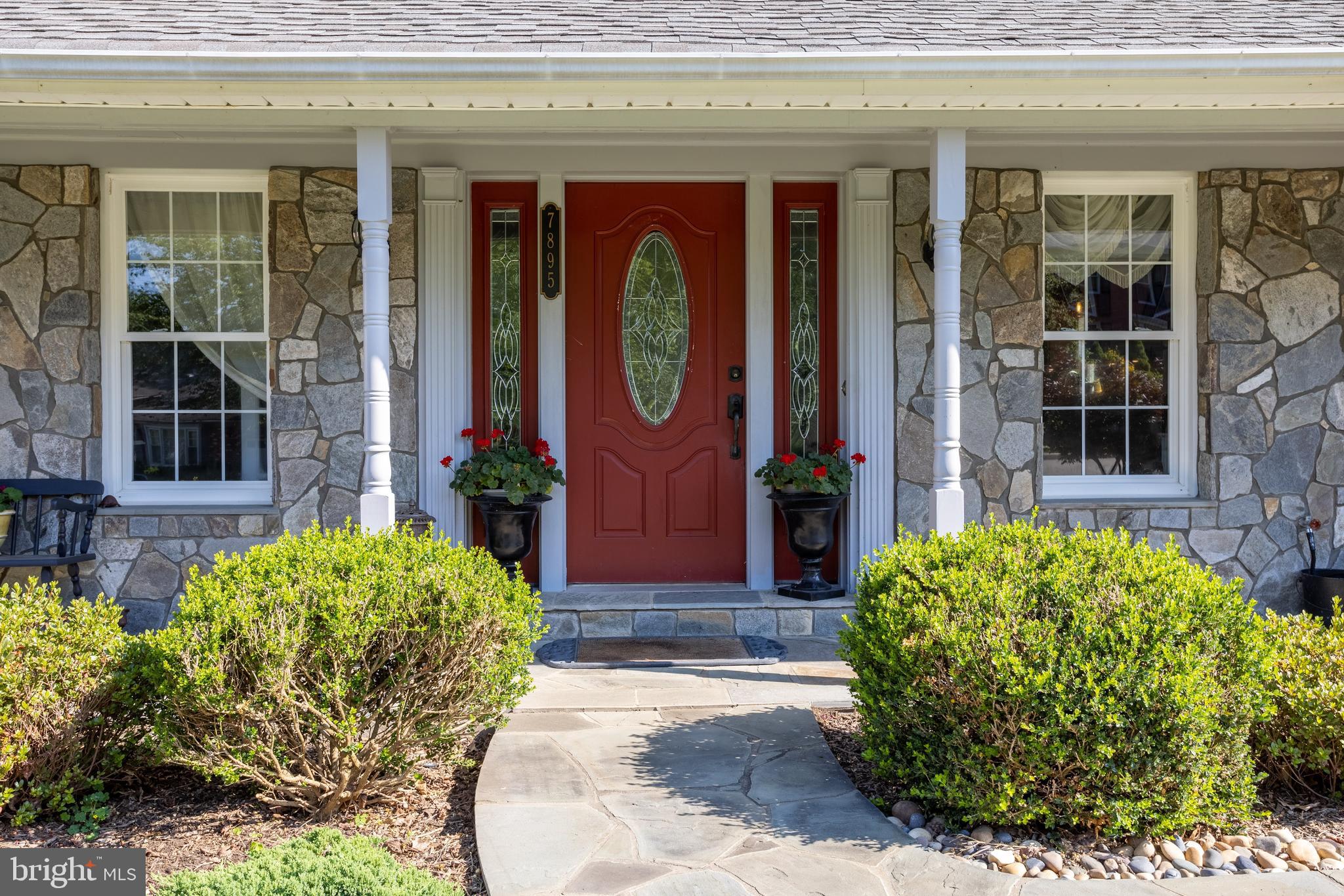 NEWINGTON STATION - Residential