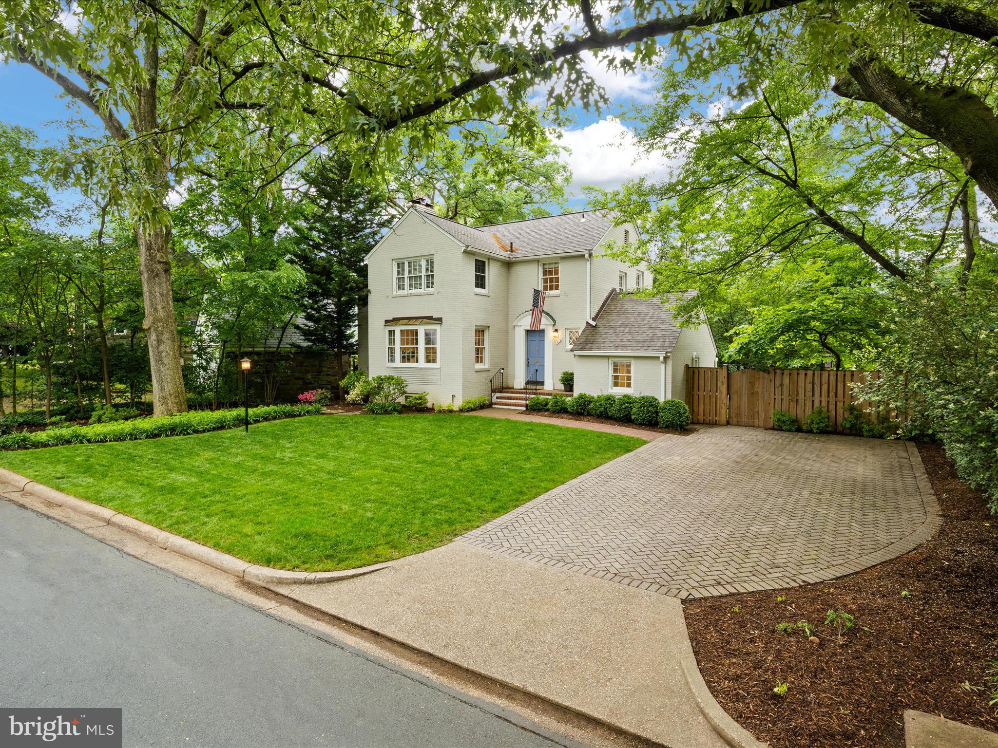 ASHTON HEIGHTS - Residential