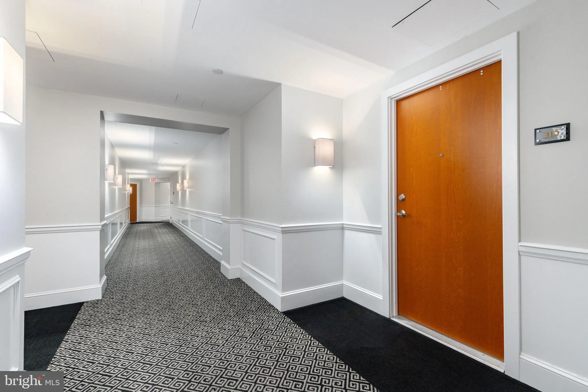 Bala Cynwyd, Pennsylvania 19004, United States, 2 Bedrooms Bedrooms, ,3 BathroomsBathrooms,Residential,Active,241598