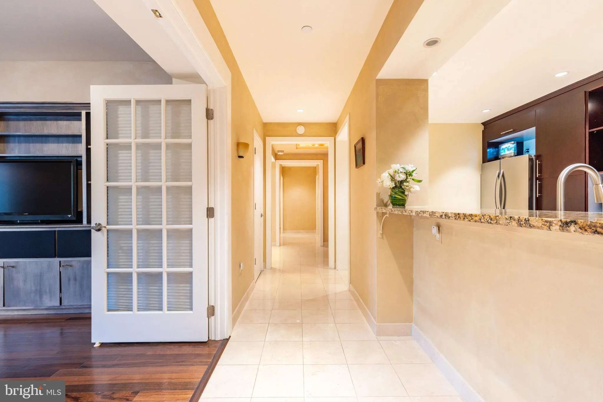 Bala Cynwyd, Pennsylvania 19004, United States, 2 Bedrooms Bedrooms, ,3 BathroomsBathrooms,Residential,Active,241598