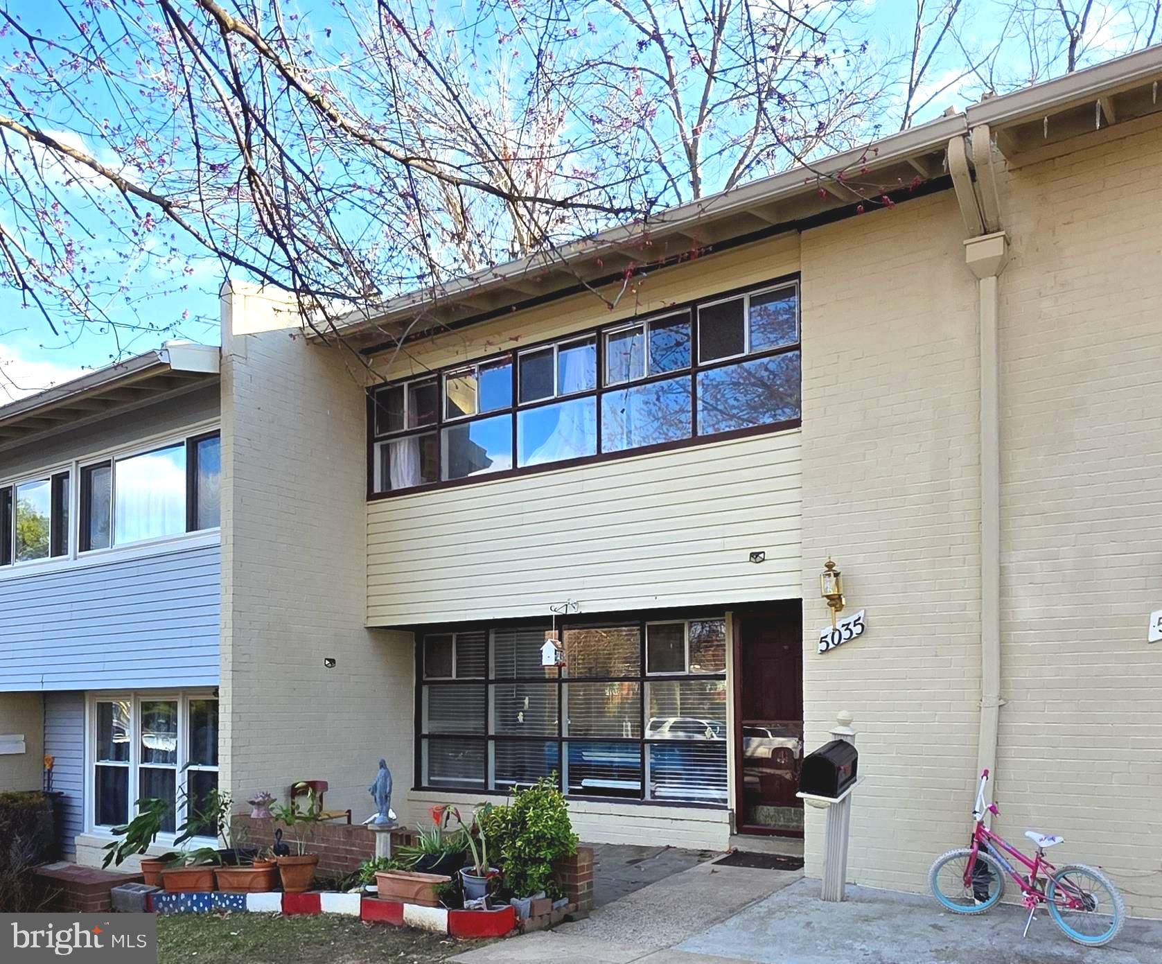 5035 AMERICANA DRIVE