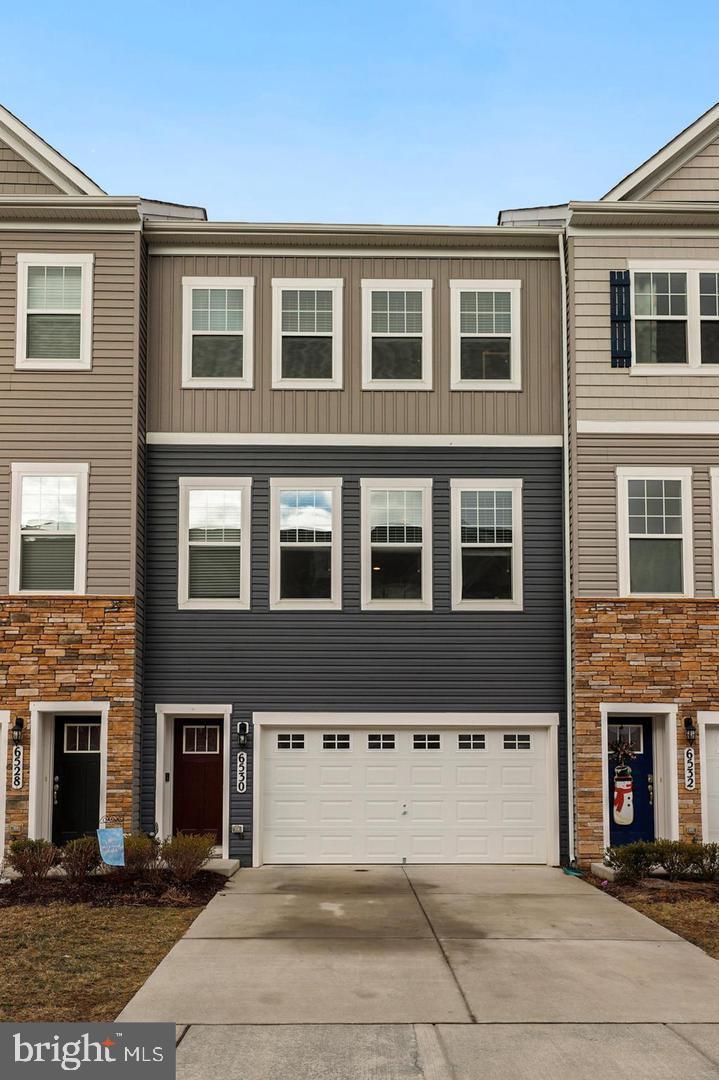 MANORS AT BALLENGER CREEK - Residential