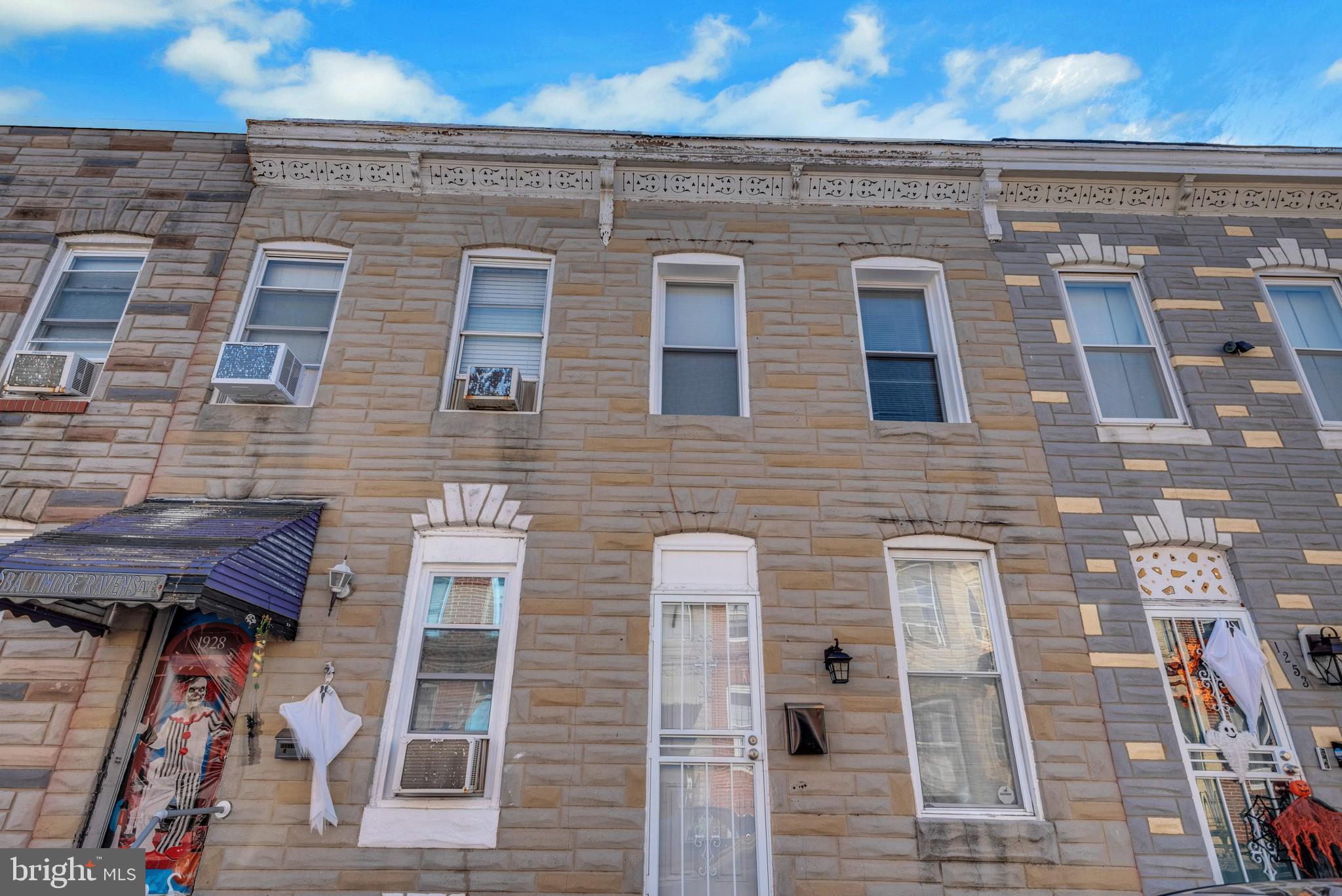 WASHINGTON VILLAGE - Residential