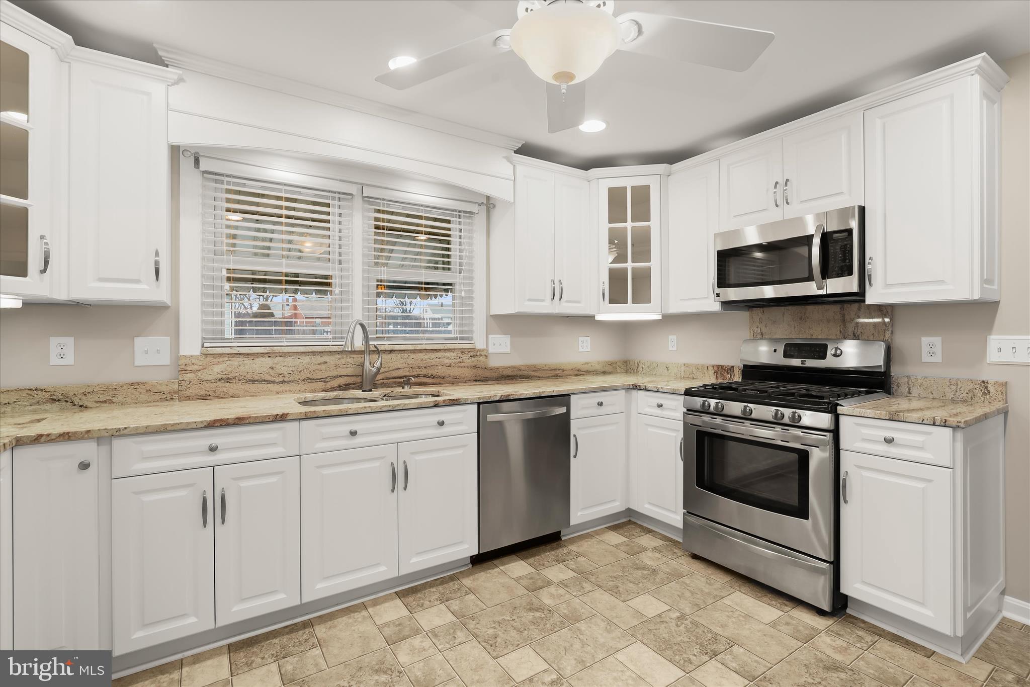 ROSEDALE - Residential