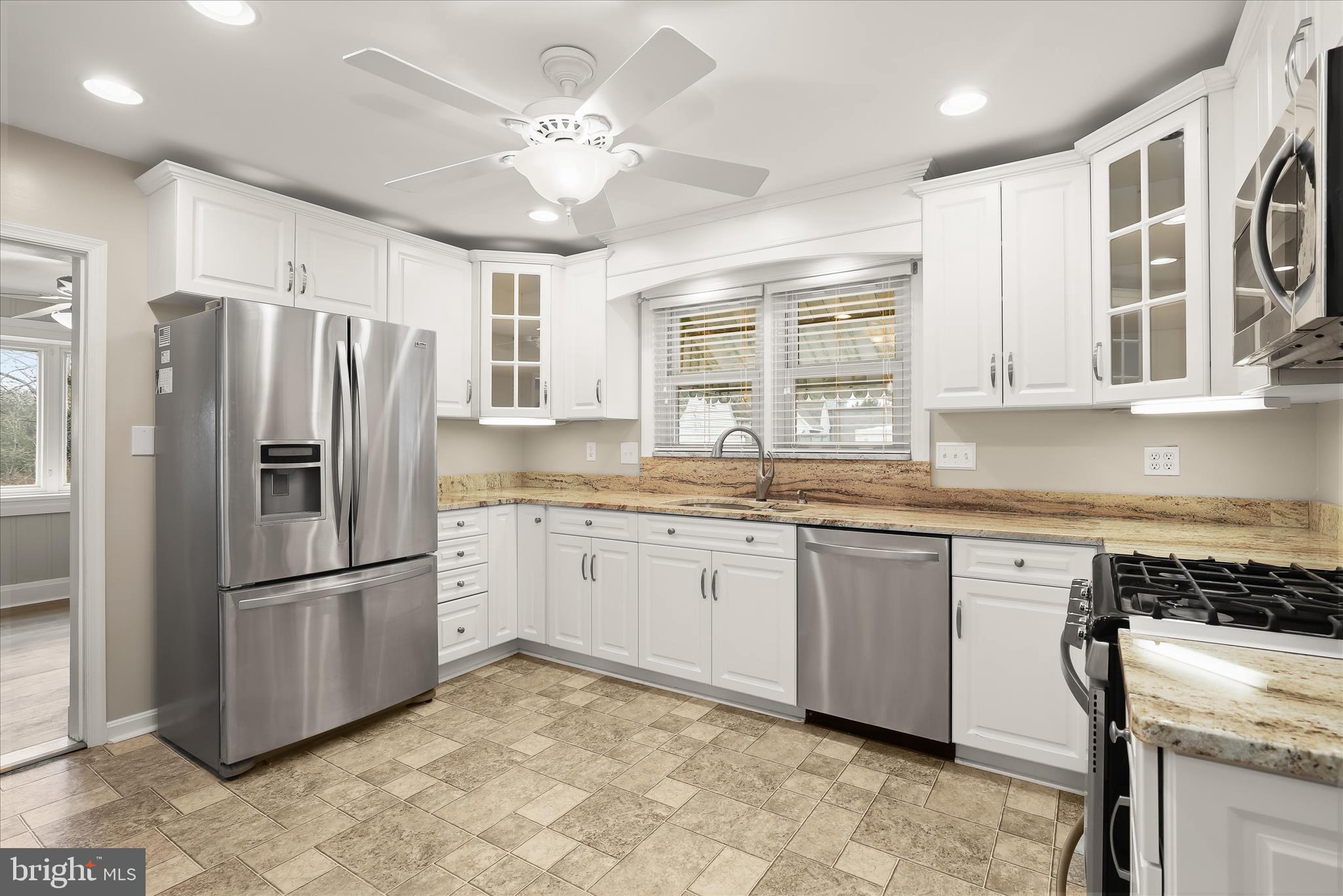 ROSEDALE - Residential