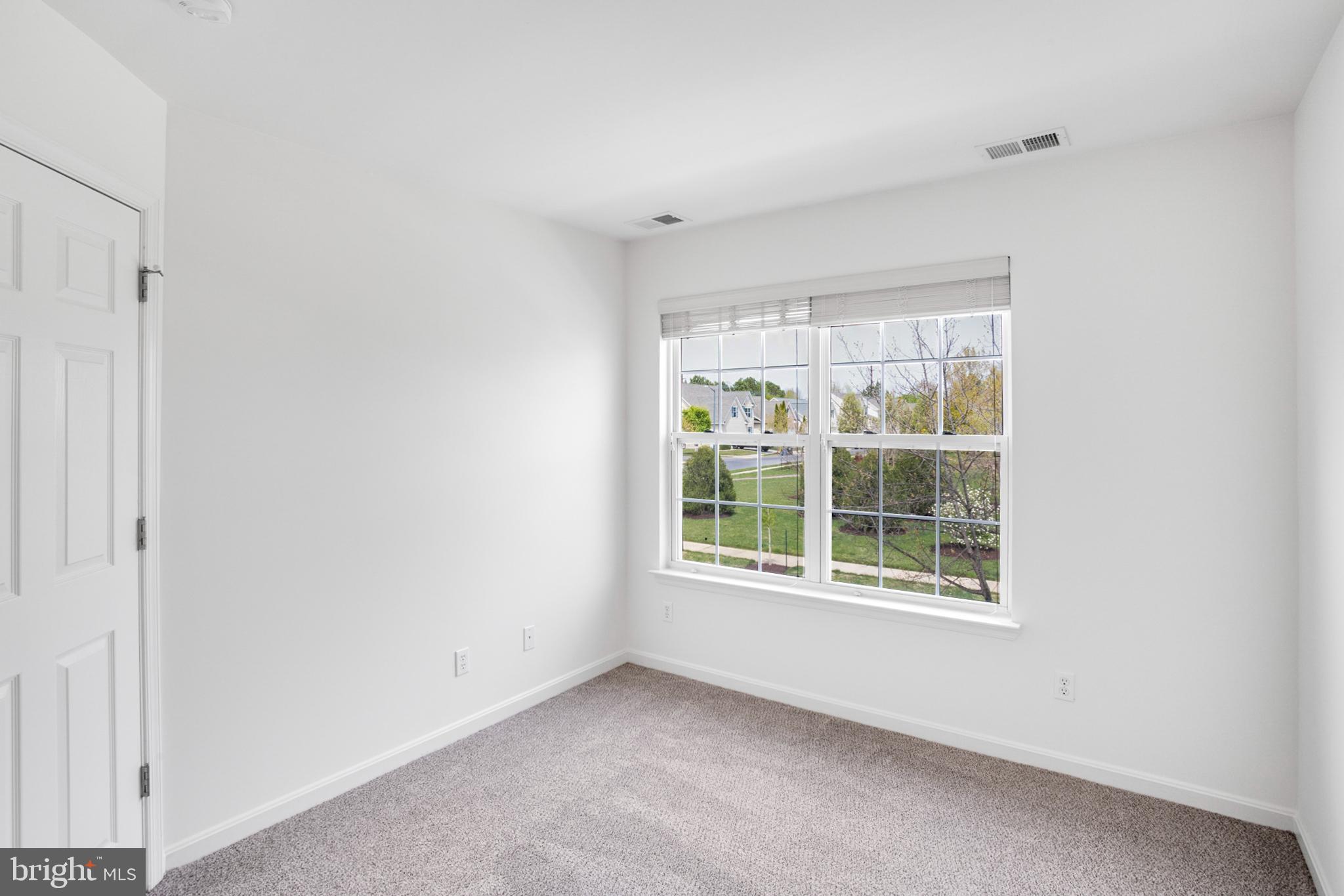 PATRIOT SQUARE - Residential