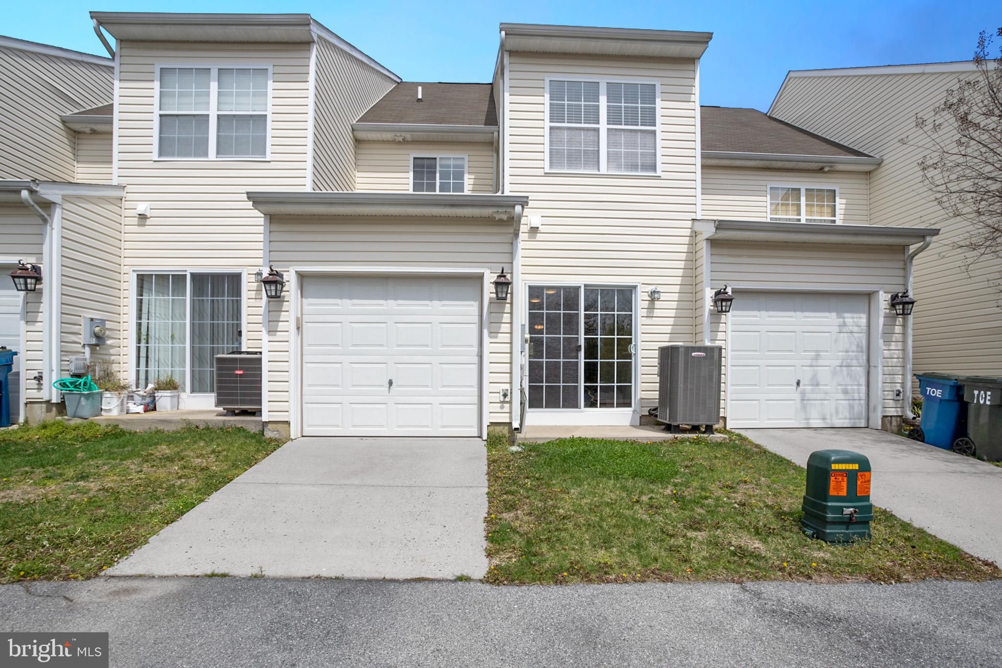 PATRIOT SQUARE - Residential