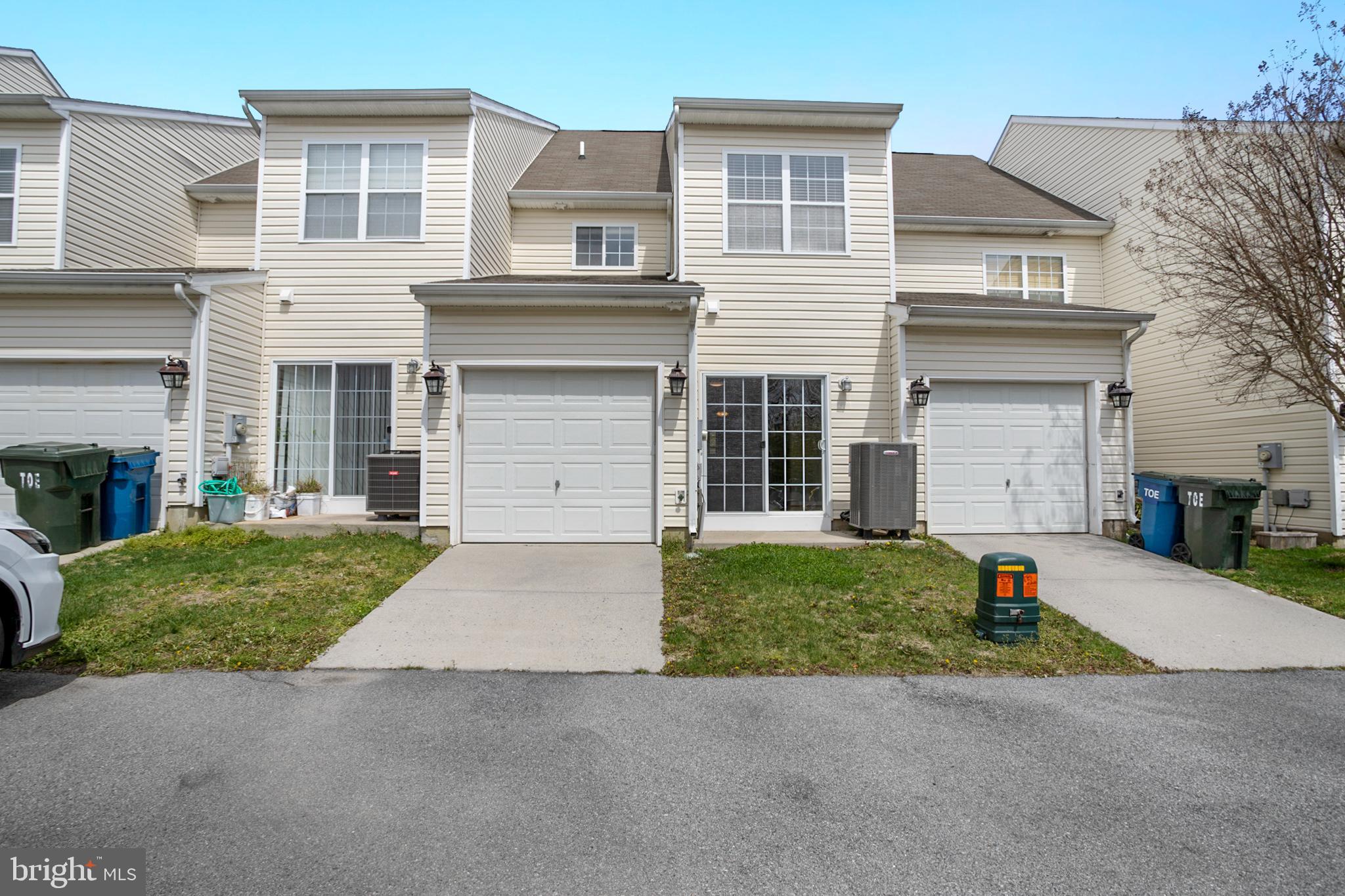 PATRIOT SQUARE - Residential