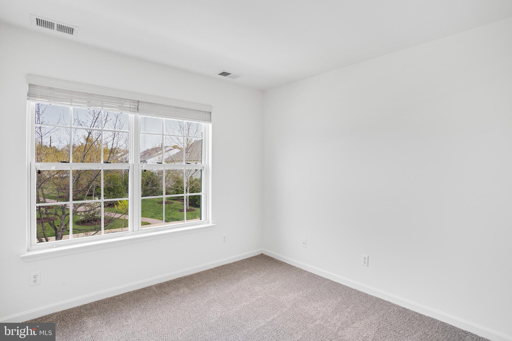 PATRIOT SQUARE - Residential