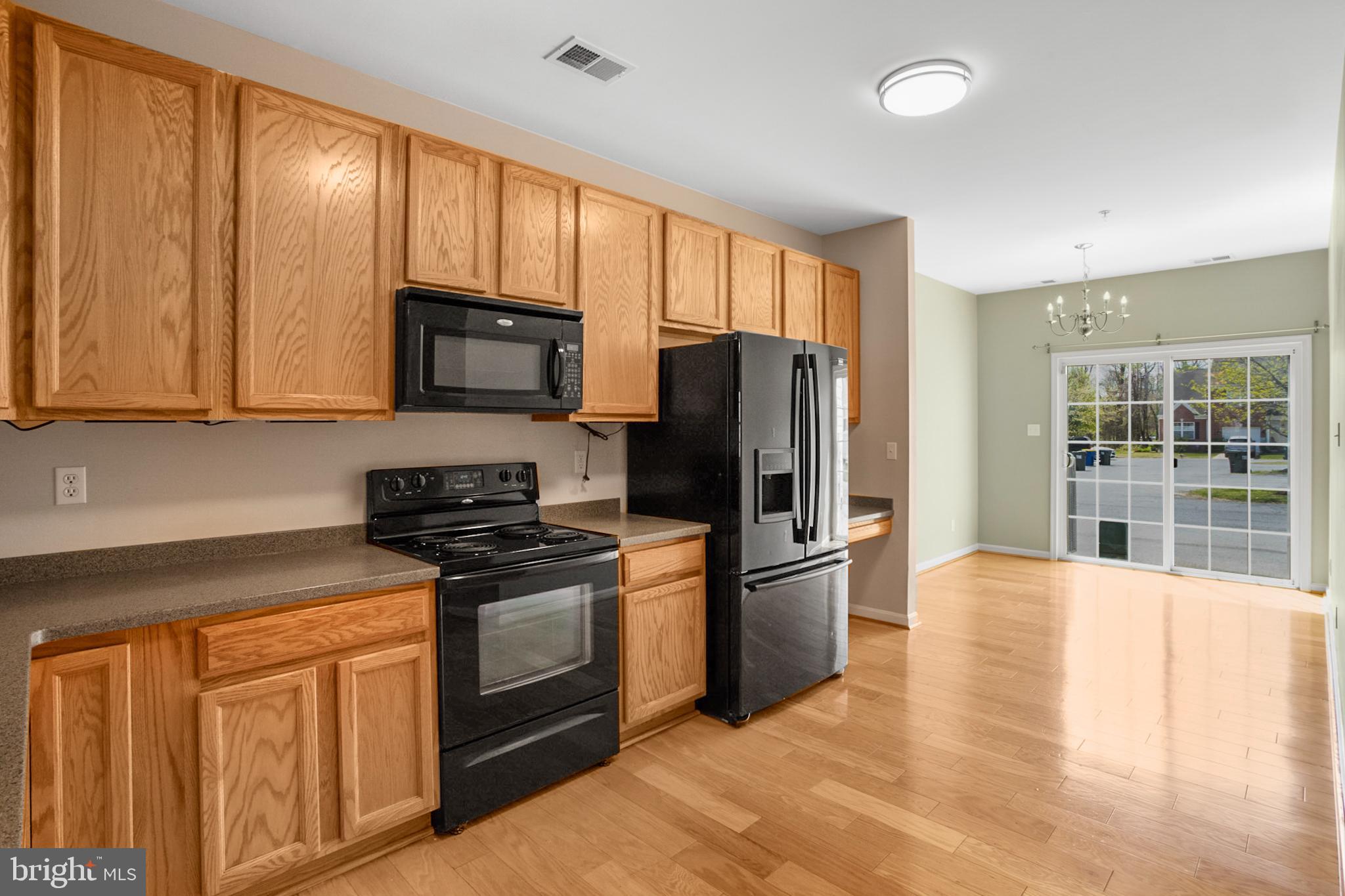 PATRIOT SQUARE - Residential